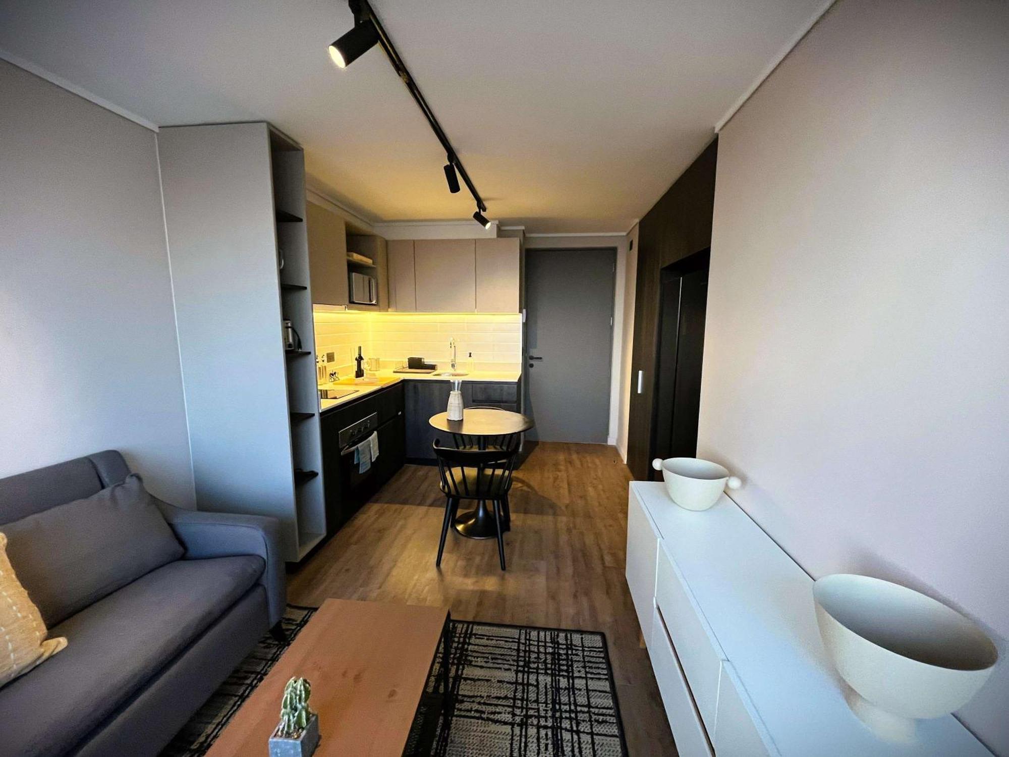 Hom I Moderno Depto 1d1b A Estrenar En Nunoa Apartamento